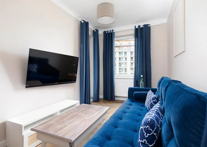 Etna Tranquil With Balcony By Renters Kolobrzeg